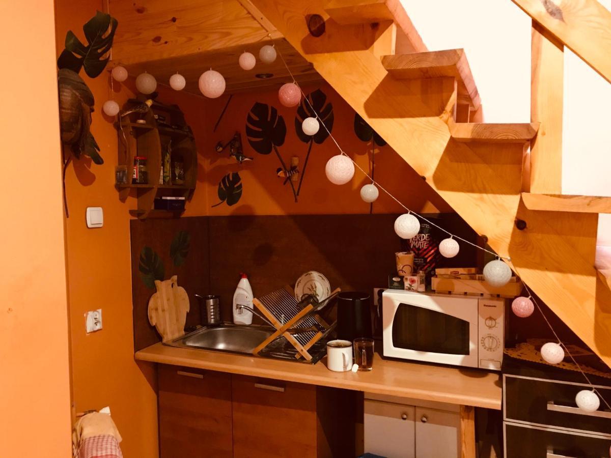 Pokoje Pod Debami Kazimierz Dolny Esterno foto