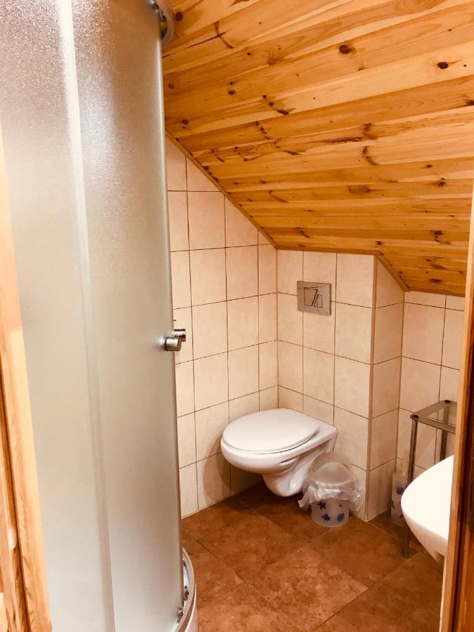 Pokoje Pod Debami Kazimierz Dolny Esterno foto