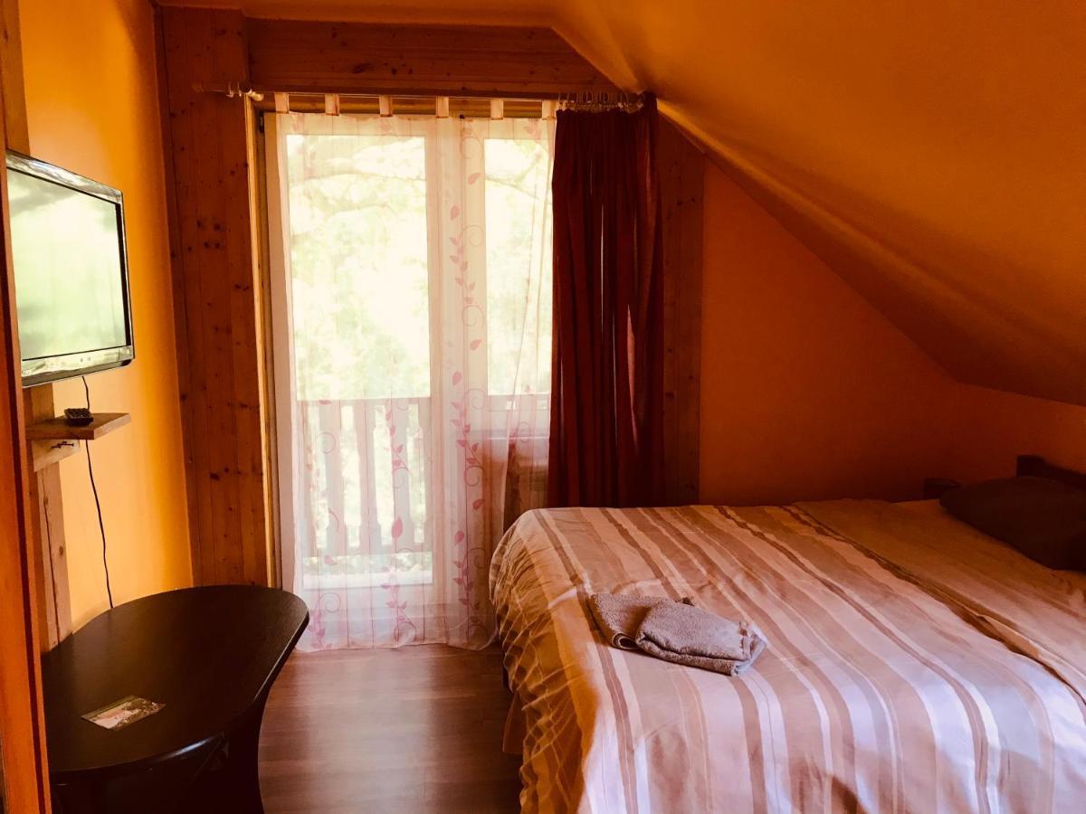 Pokoje Pod Debami Kazimierz Dolny Esterno foto