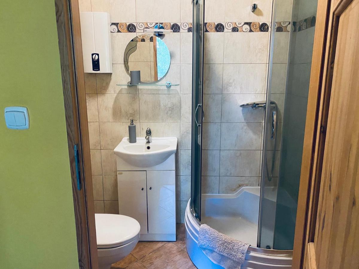 Pokoje Pod Debami Kazimierz Dolny Esterno foto
